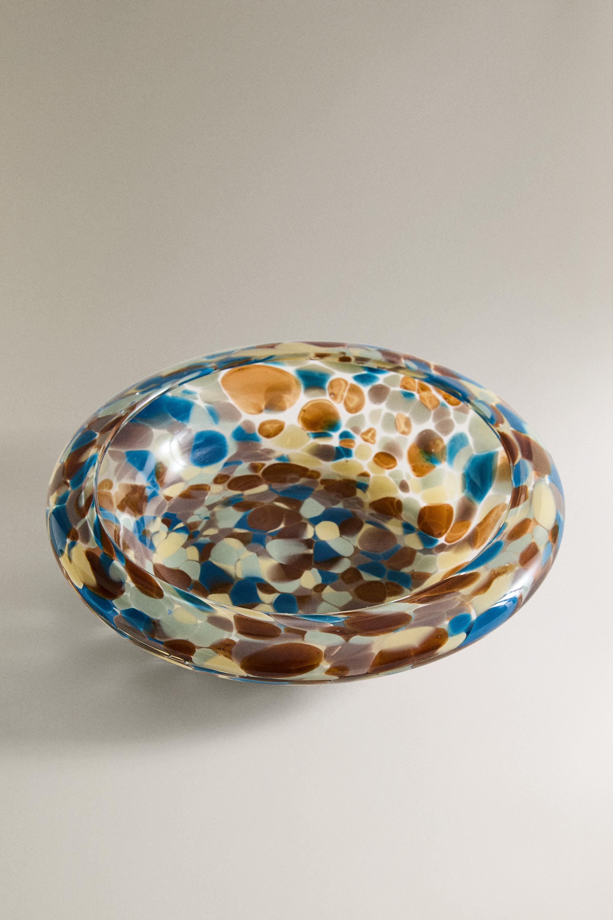 COLORED POLKA DOT TABLE CENTER